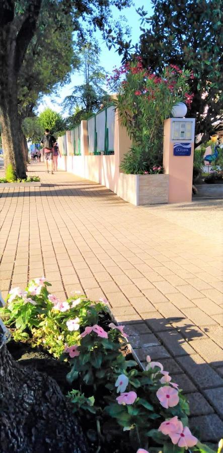 B&C Apartments Lido di Jesolo Bagian luar foto