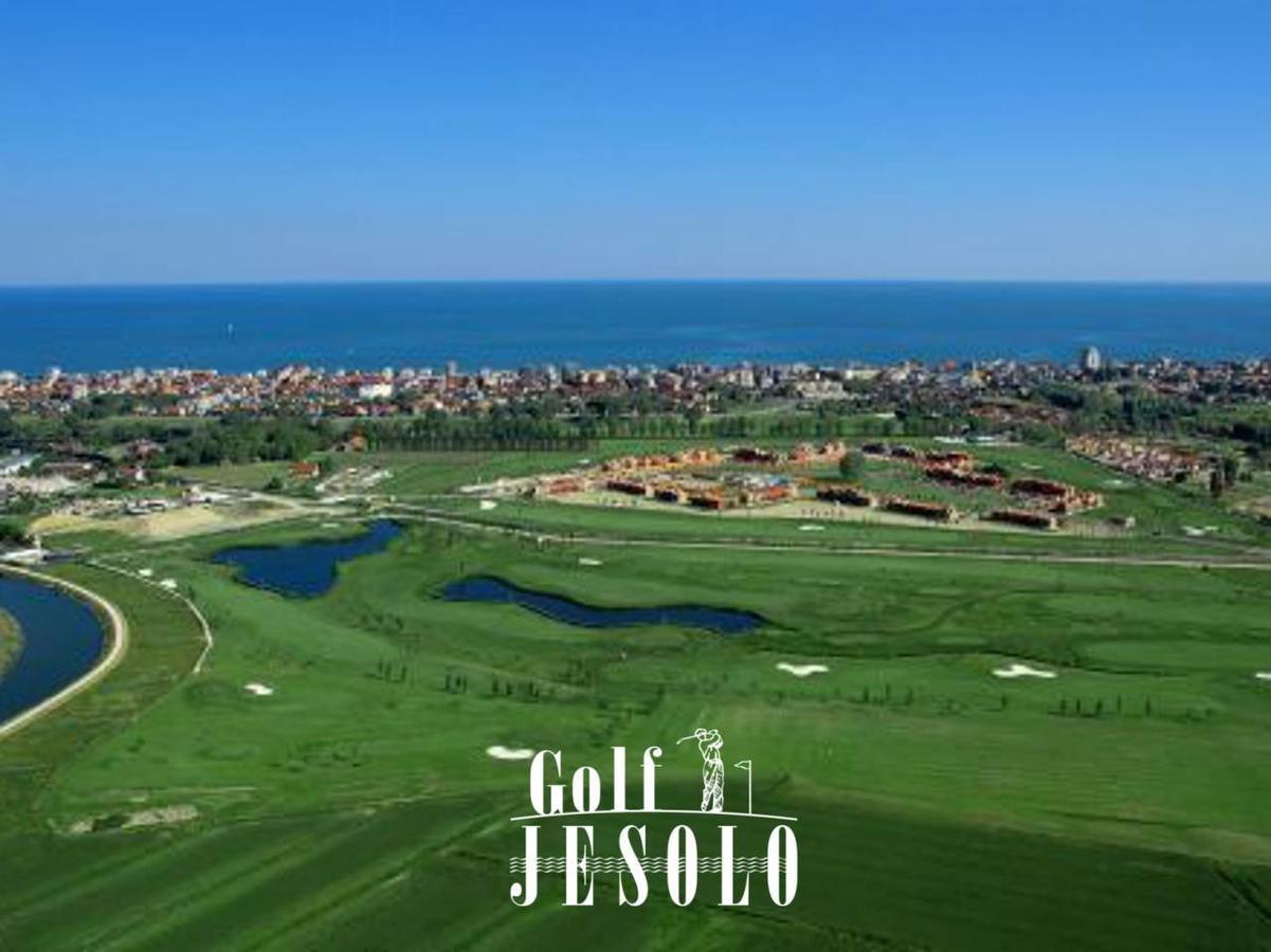 B&C Apartments Lido di Jesolo Bagian luar foto